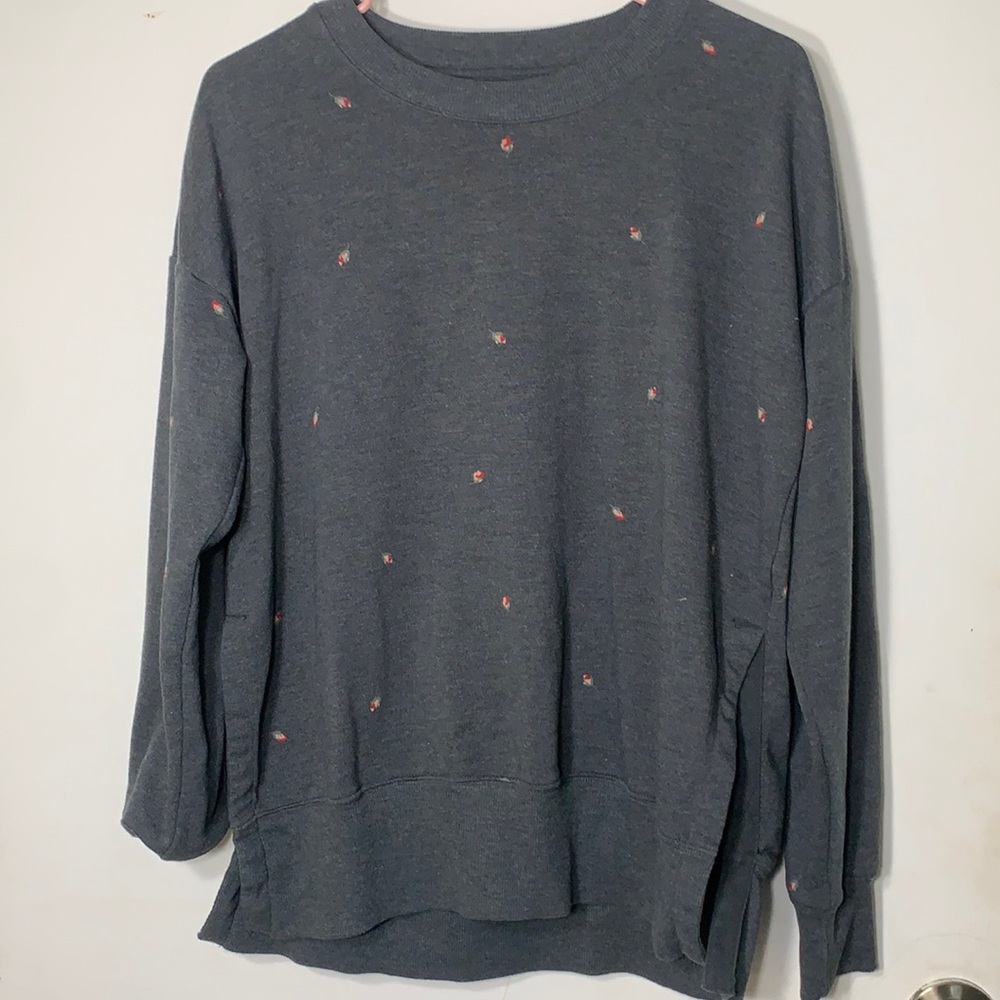 crew neck
